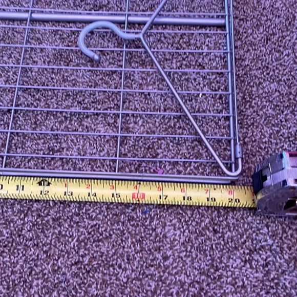 Metal closet rack - Picture 5 of 7